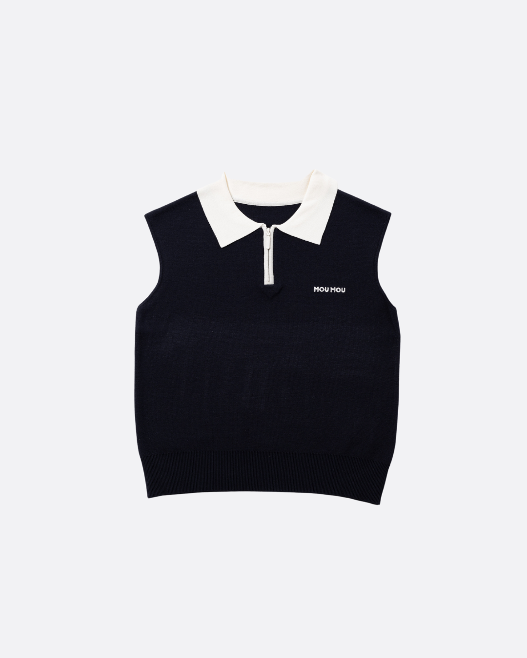 襟付きノースリーブニット